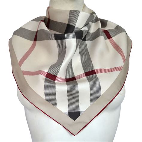 raso foulard burberry|burberry wraps for women.